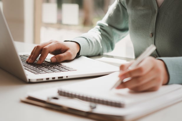 CRM immobiliare: caratteristiche chiave per un'agenzia immobiliare
